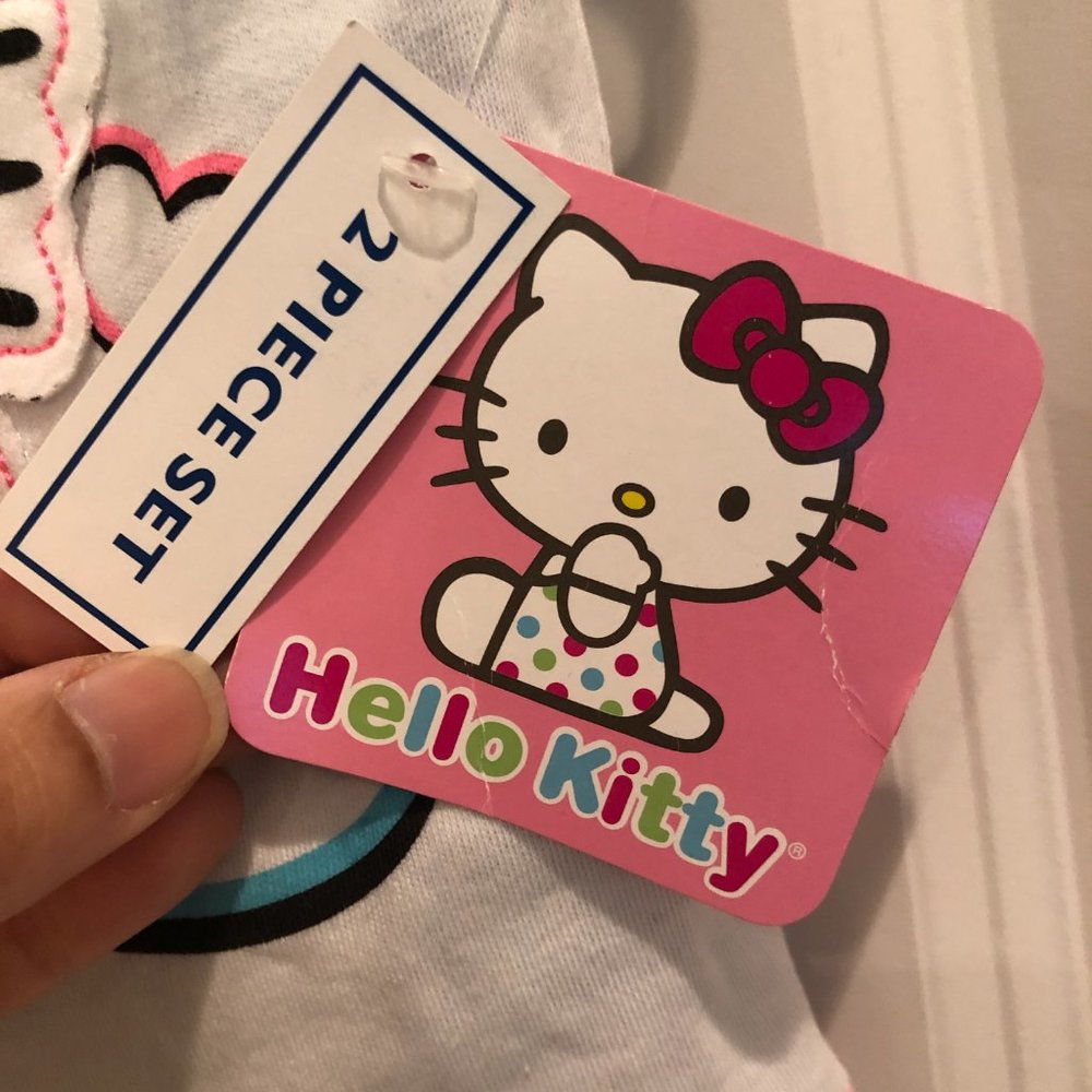 Hello Kitty Baby 2-Piece Set - Picture 4 of 7